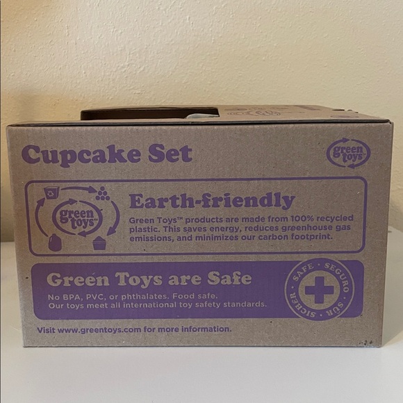 NIB Green Toys Cupcake Set - Picture 6 of 6